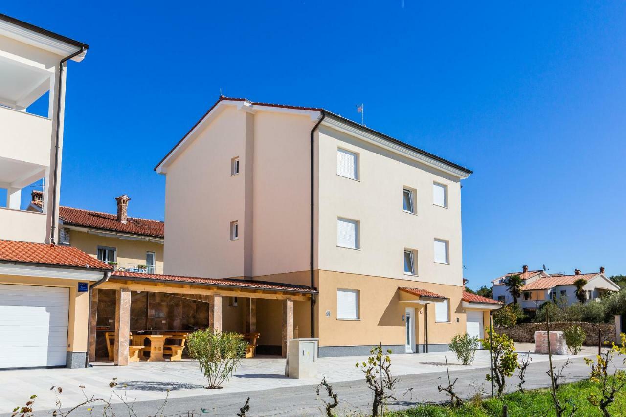 Dragan K3 Hotel Medulin Exterior photo
