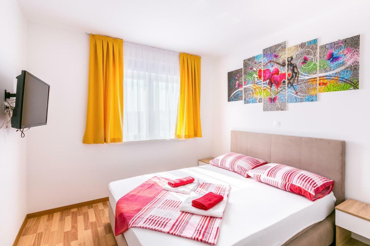 Dragan K3 Hotel Medulin Exterior photo